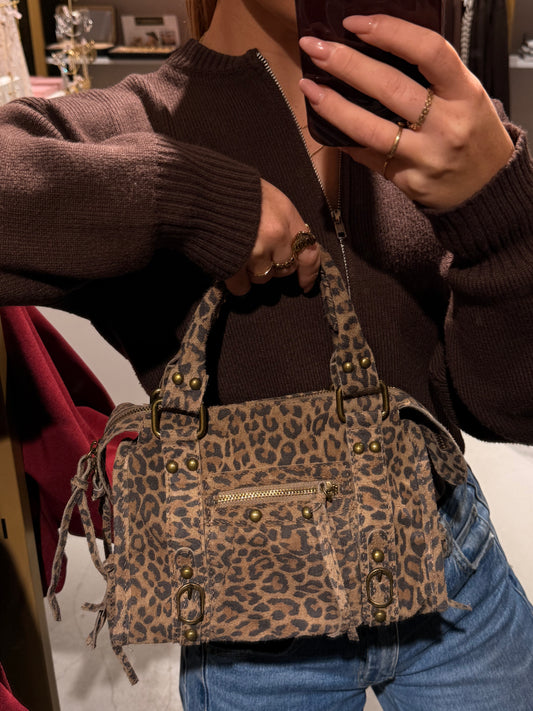 Rina bag leo