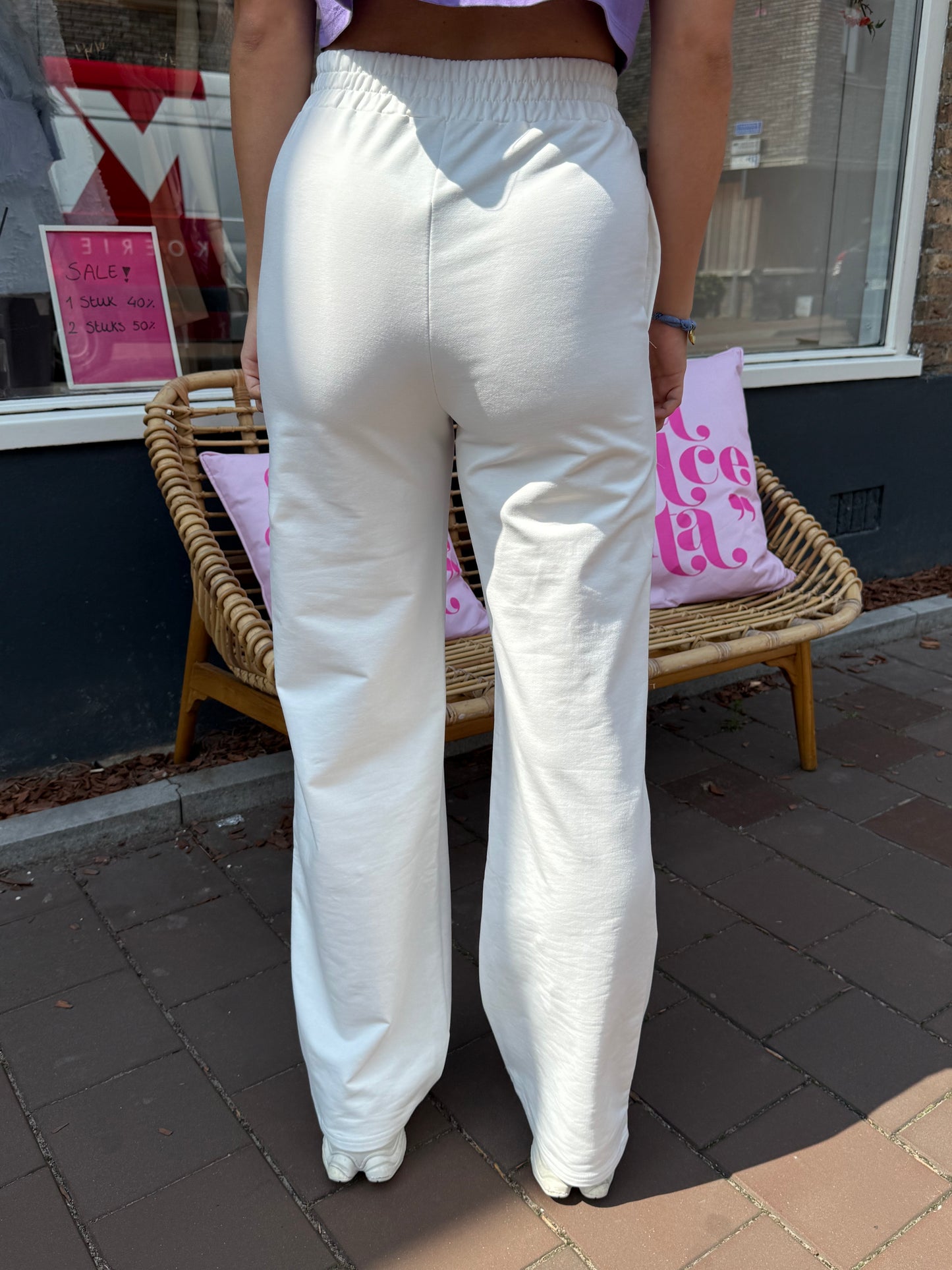 Broek Kim wit