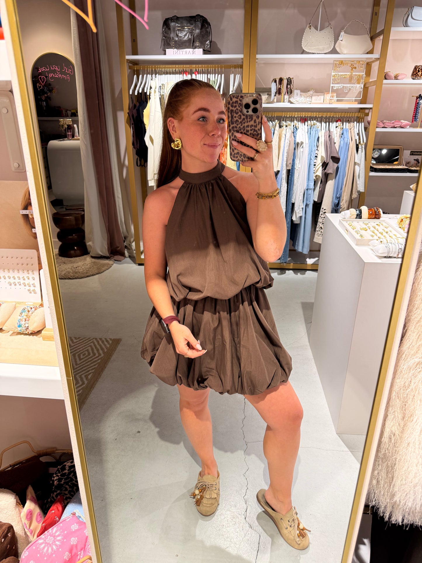 Ballon dress brown