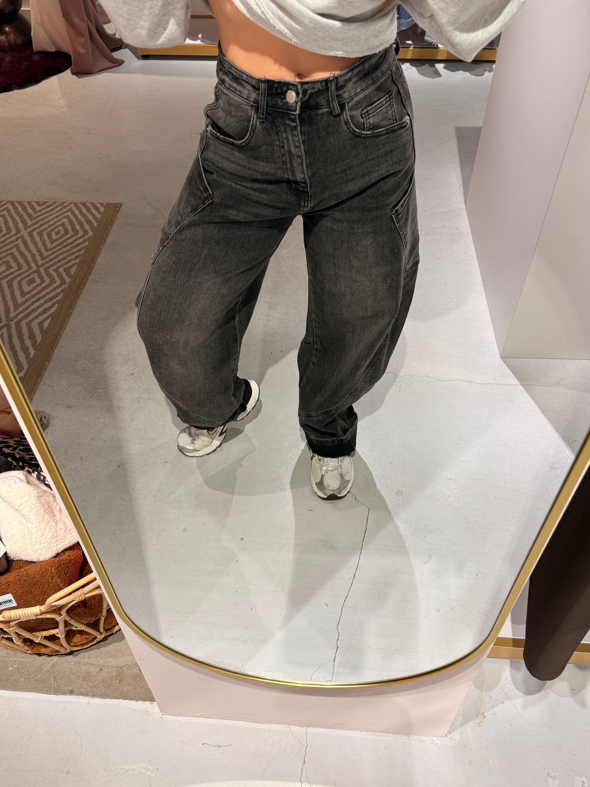 Balloon jeans pockets grey