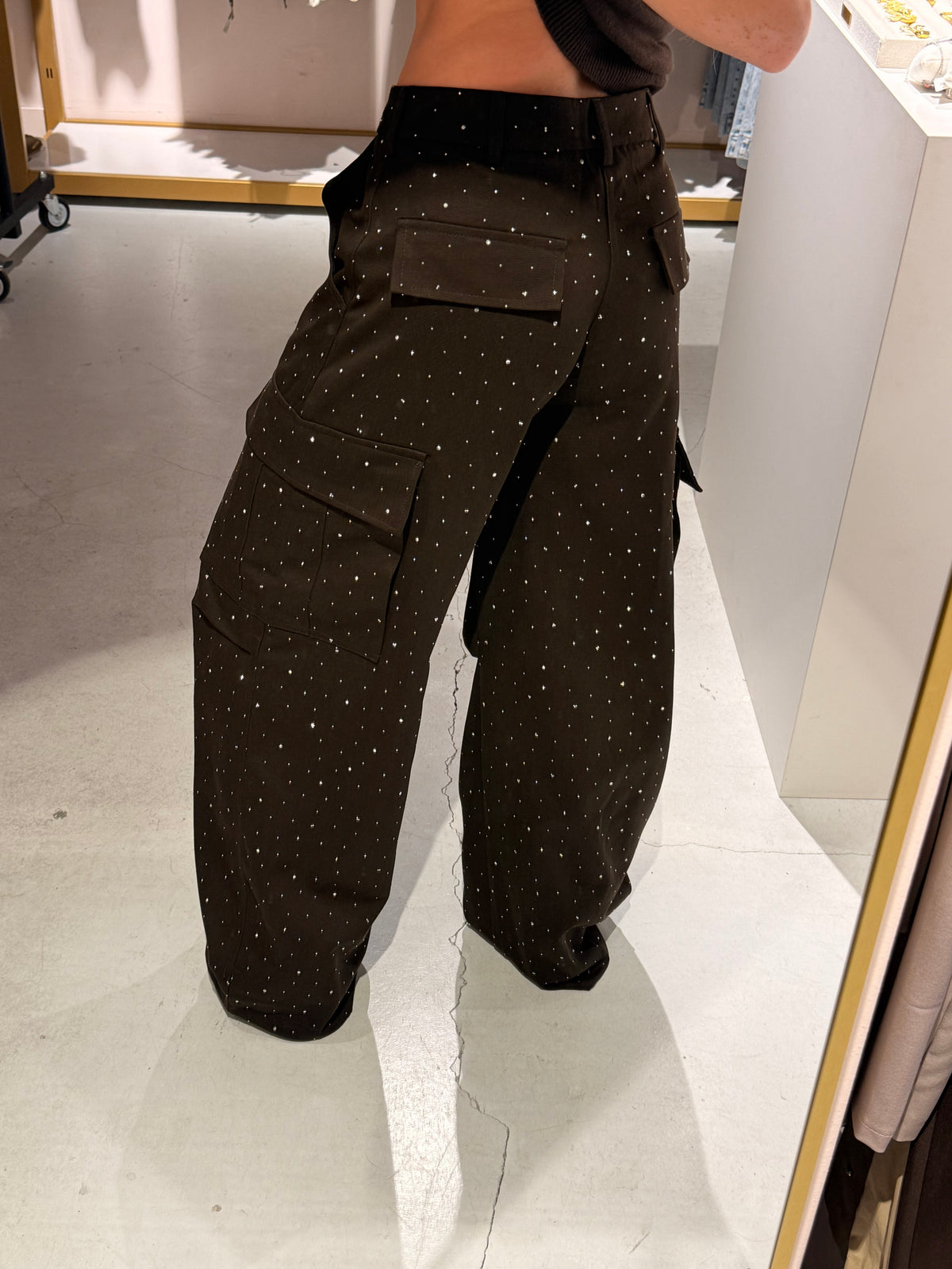 Cargo pants studs brown