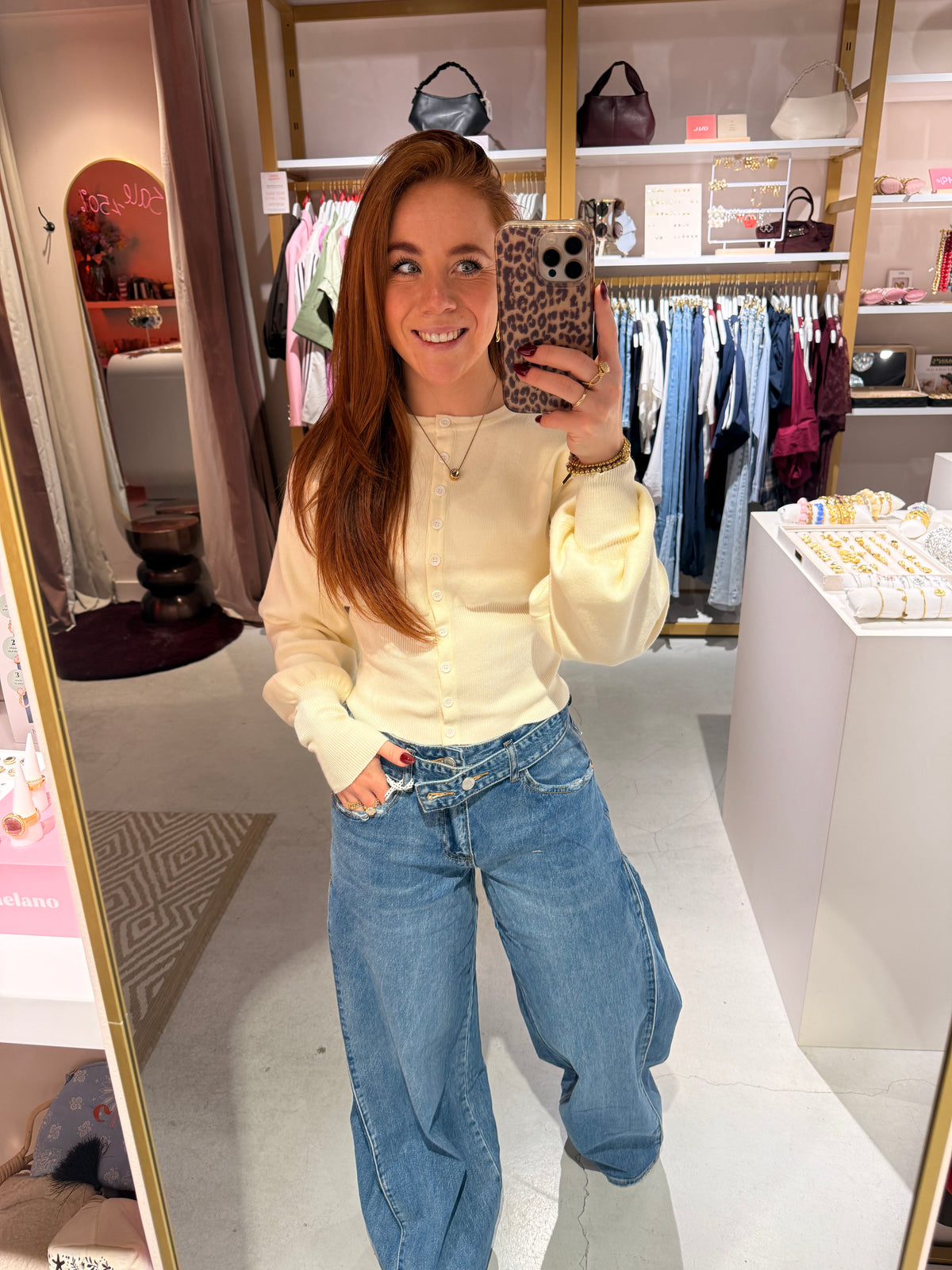 Molly wide leg jeans
