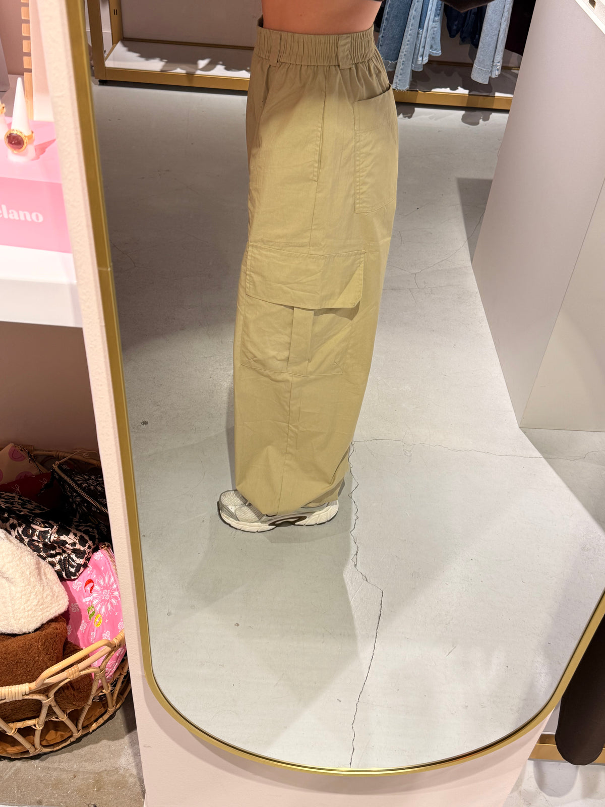 Cargo broek Diede beige