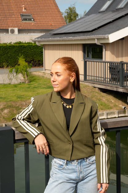 Sporty chic blazer green