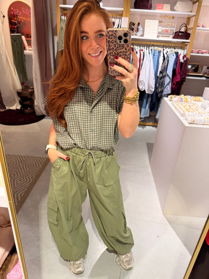 Cargo pants green