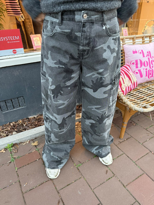 Army cargo pants grey