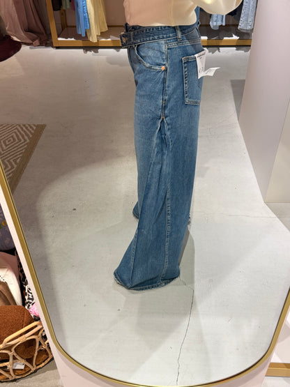 Molly wide leg jeans