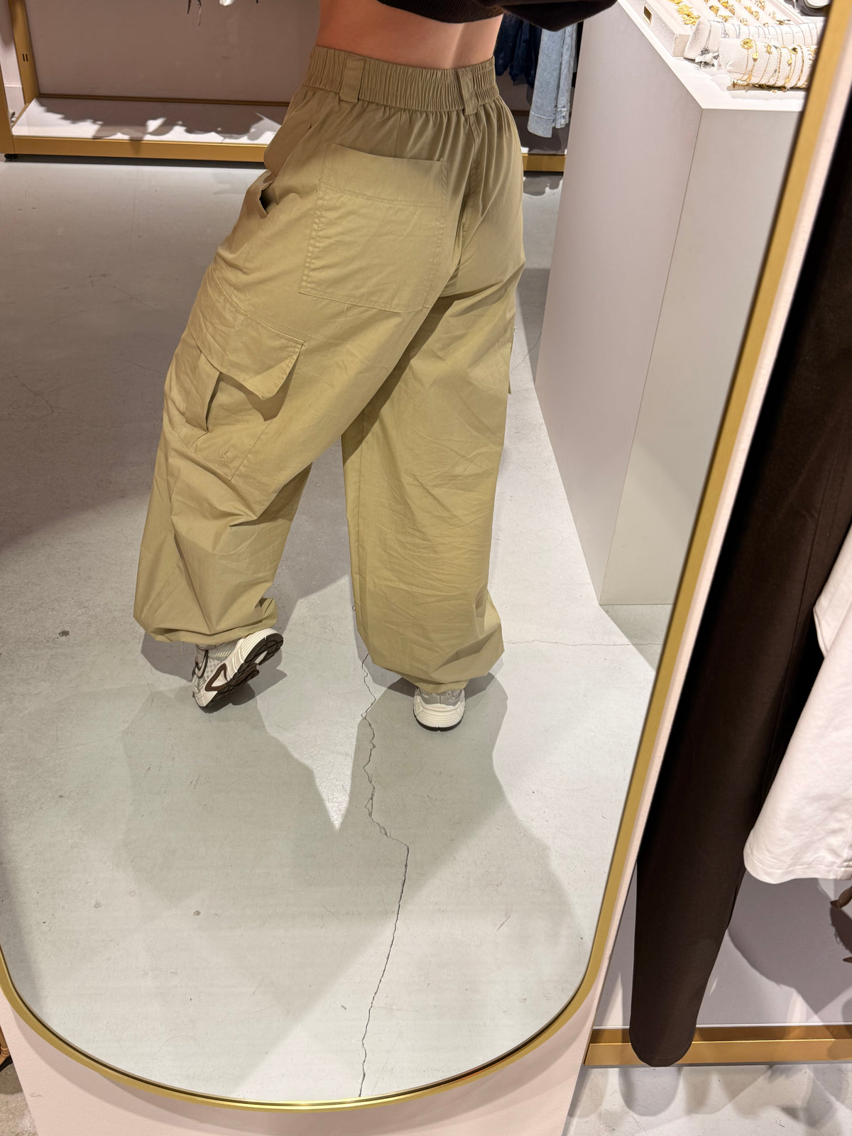 Cargo broek Diede beige