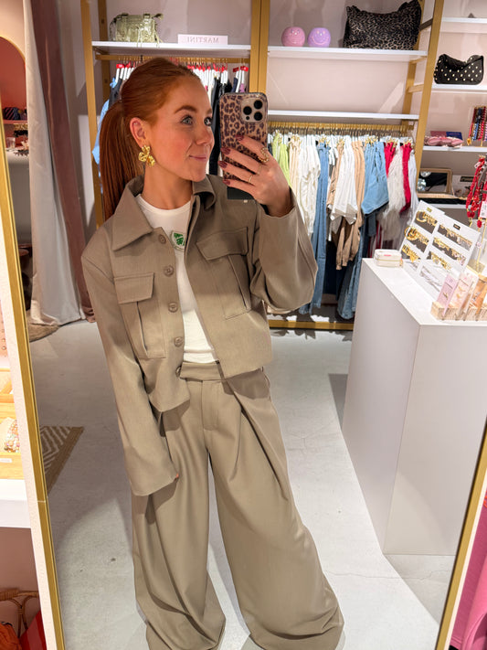 Cropped blazer taupe