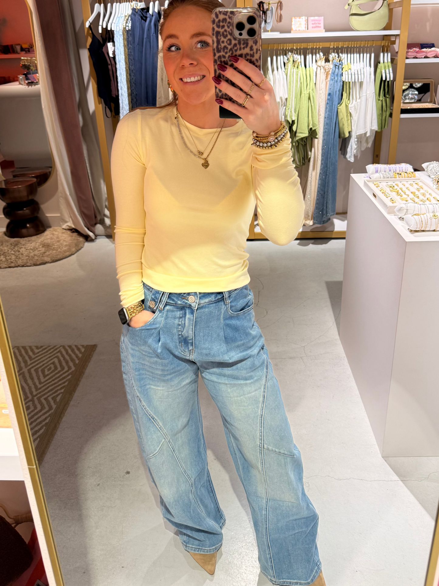 Contour balloon jeans