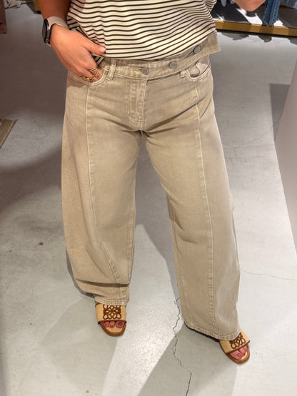 Barrel jeans beige