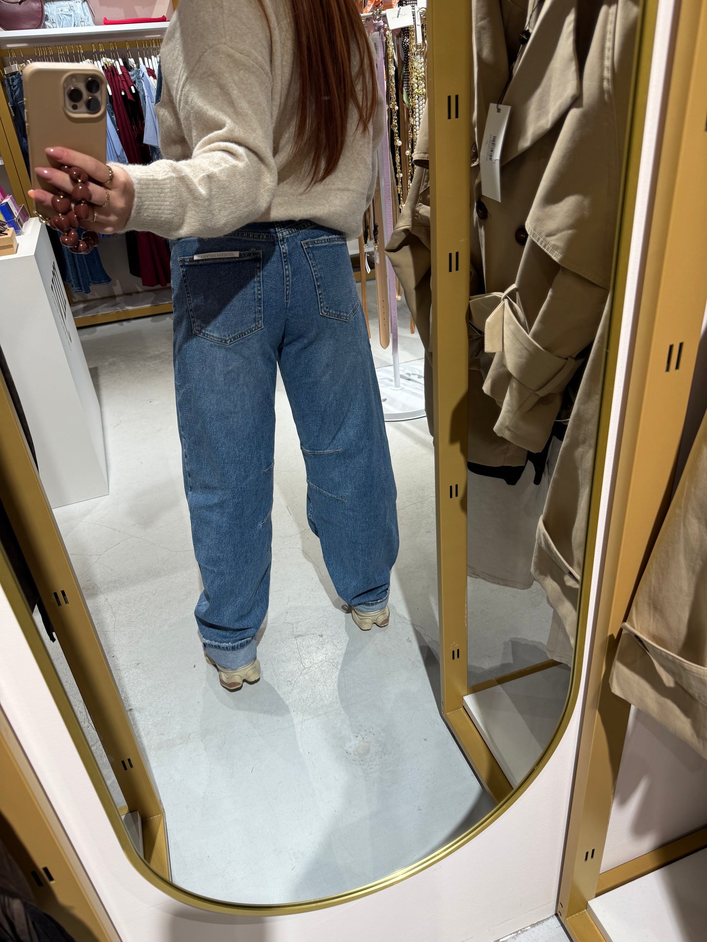 Beau barrel dark denim jeans
