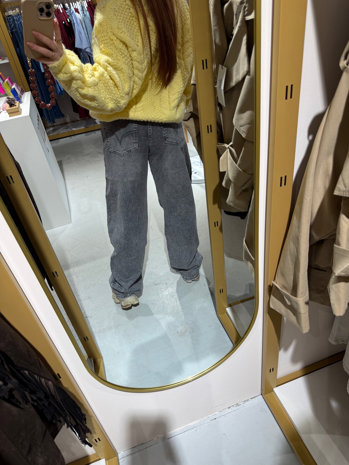 Grey washed barrel jeans