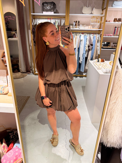 Ballon dress brown