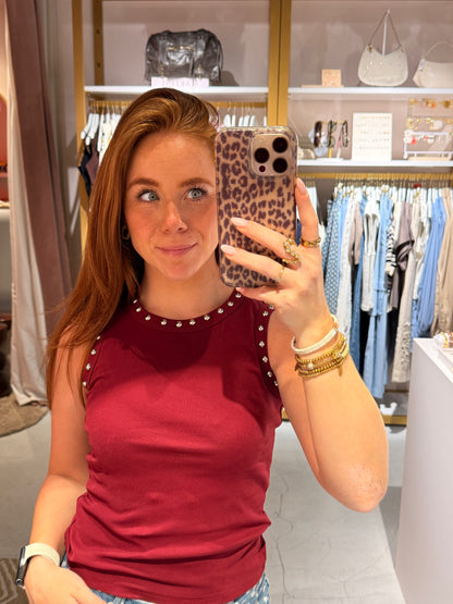Studs top bordeaux