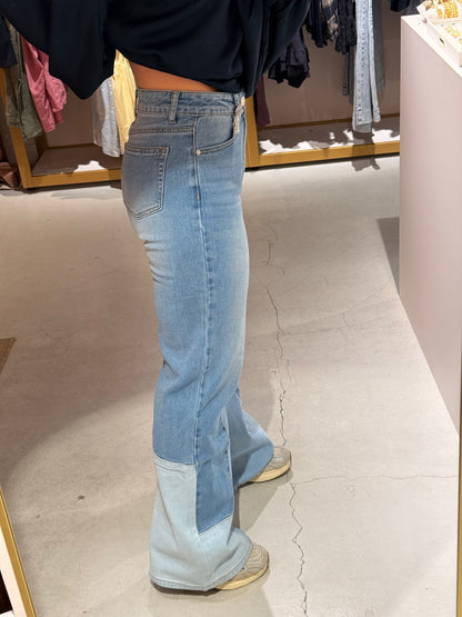 Wide leg jeans patch