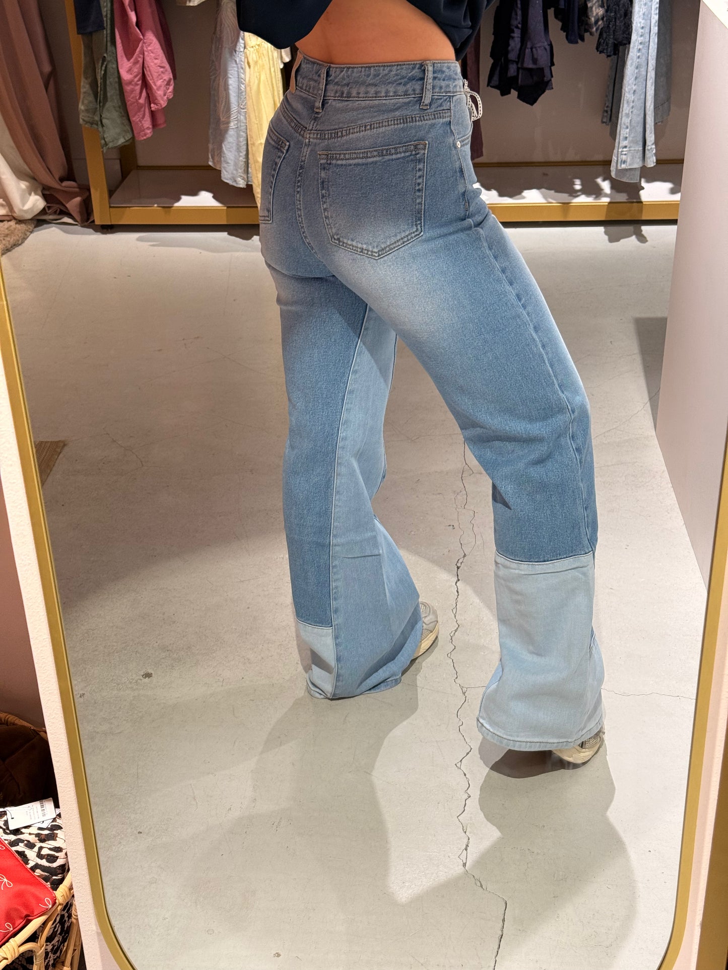 Wide leg jeans patch