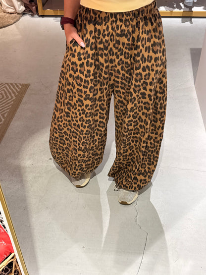 Balloonpants leopard