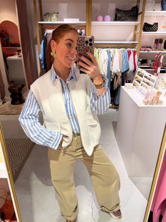 Gilet dance a little dance wit